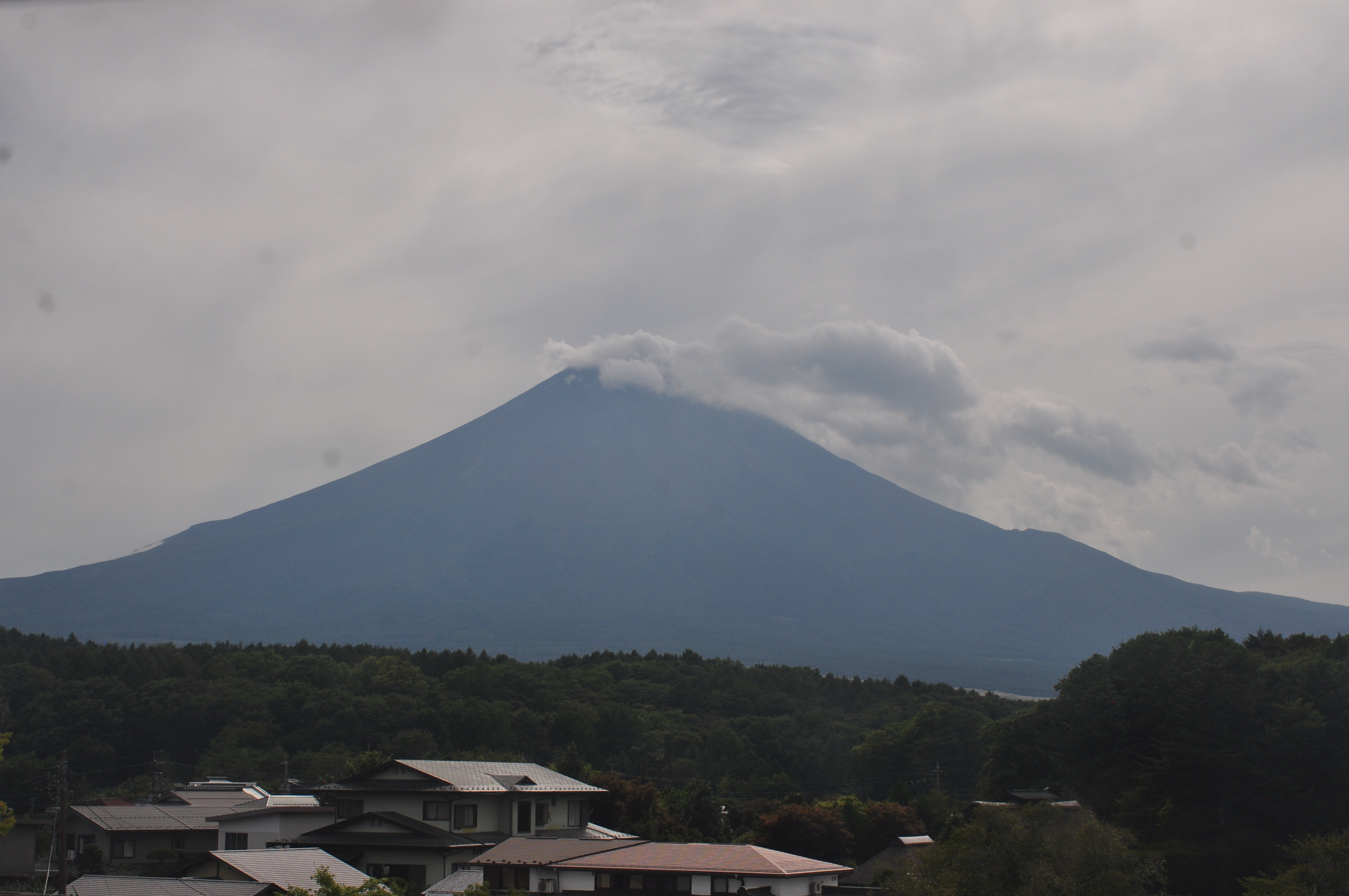 富士山ライブカメラ-忍野 - 一眼高画質カメラ