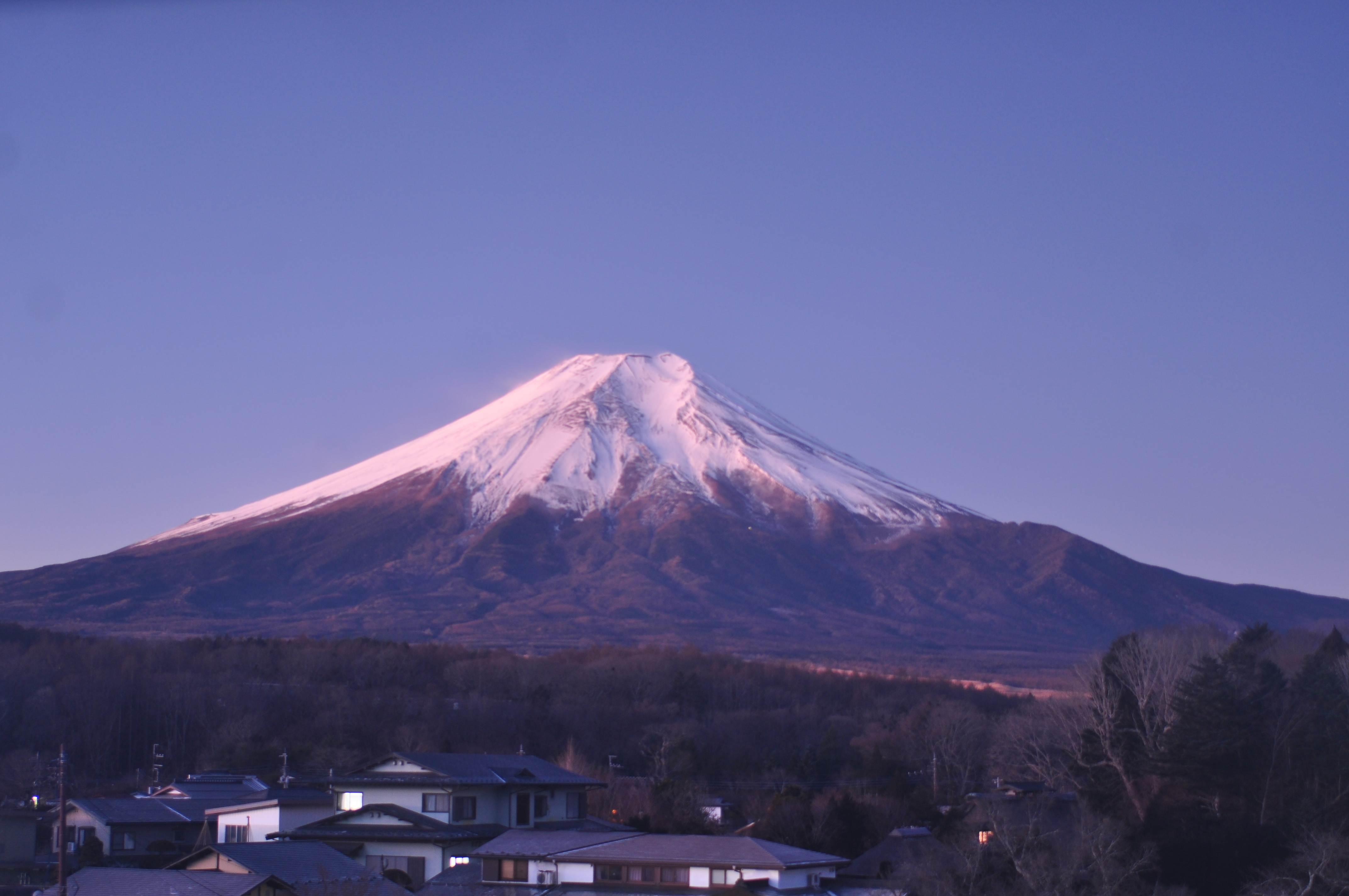 富士山ライブカメラ-忍野 - 一眼高画質カメラ