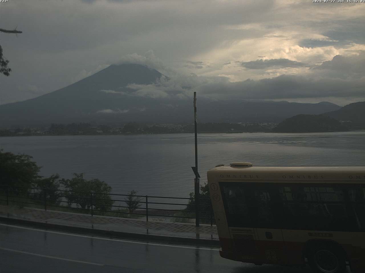 富士山ライブカメラ-河口湖大石湖畔