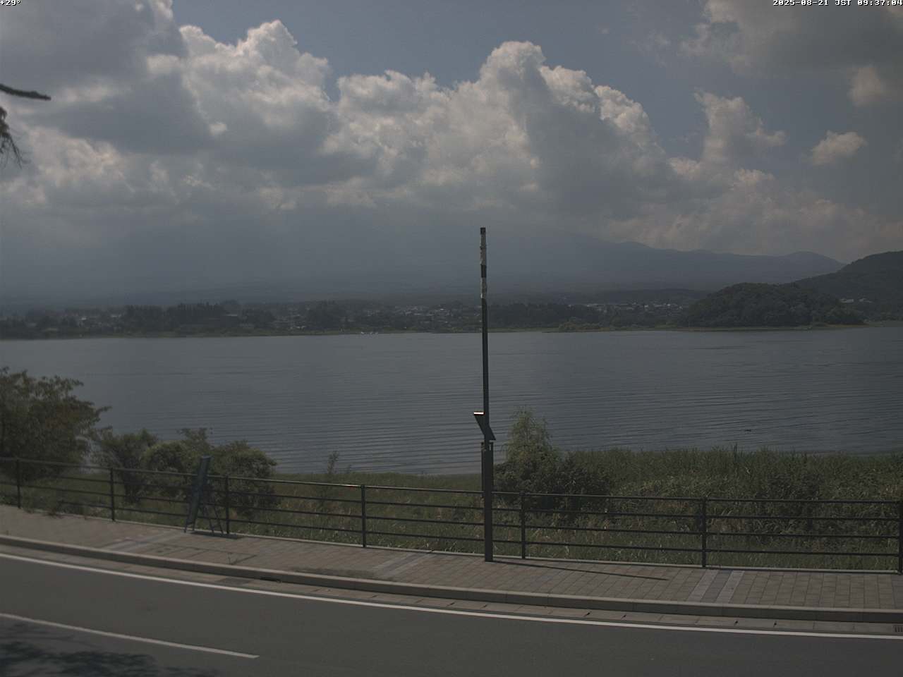 富士山ライブカメラ-河口湖大石湖畔