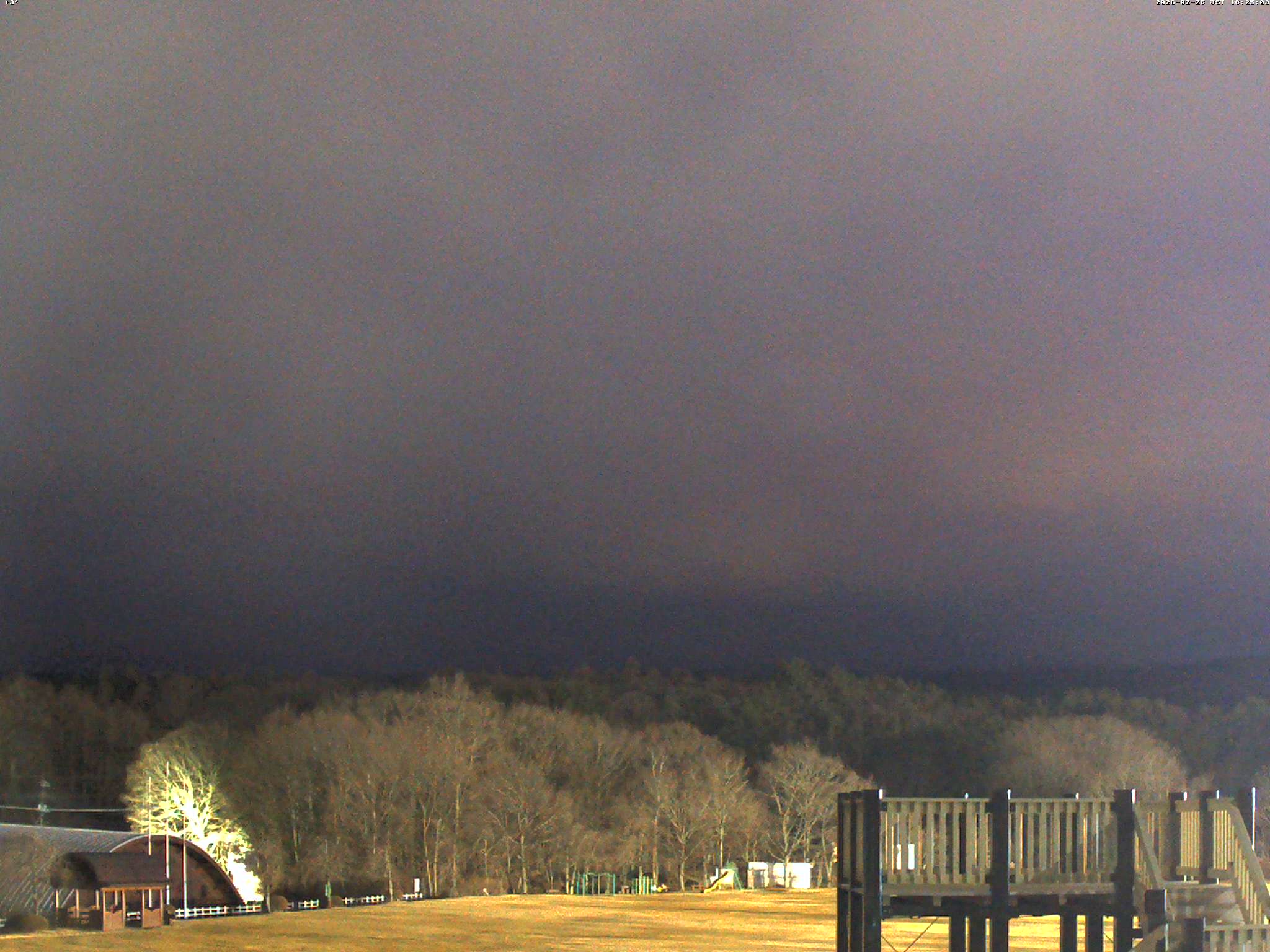 富士山ライブカメラ-鳴沢村活き活き広場望遠
