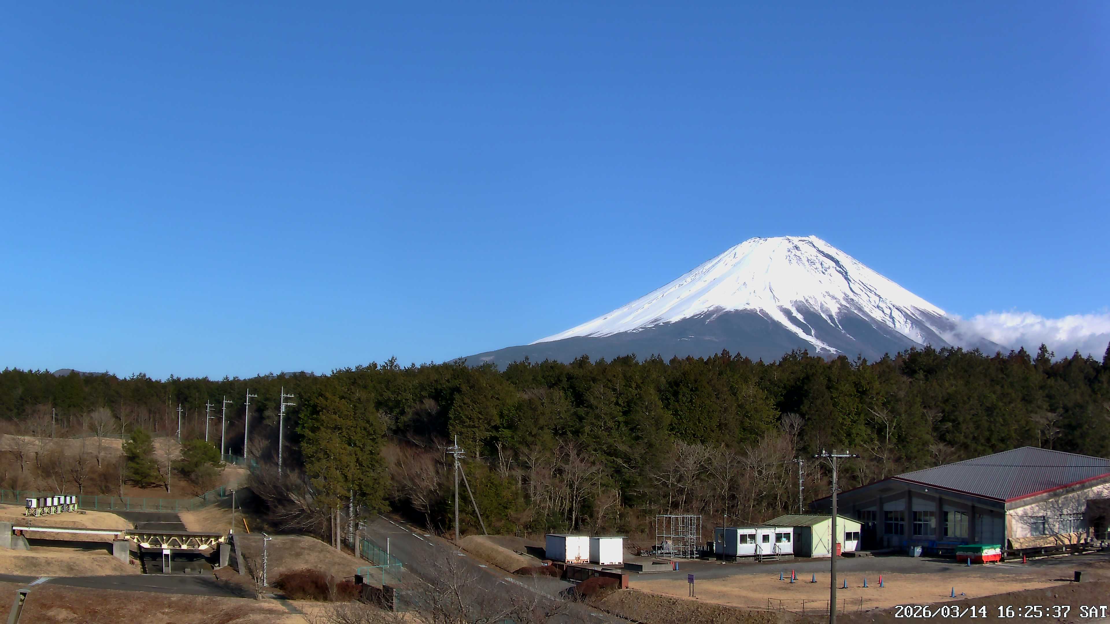 富士山ライブカメラ-朝霧高原富士教育訓練センター