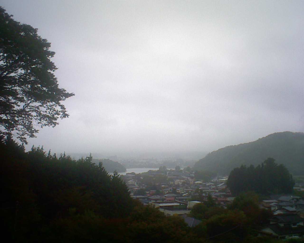 富士山ライブカメラ-河口湖大石高台