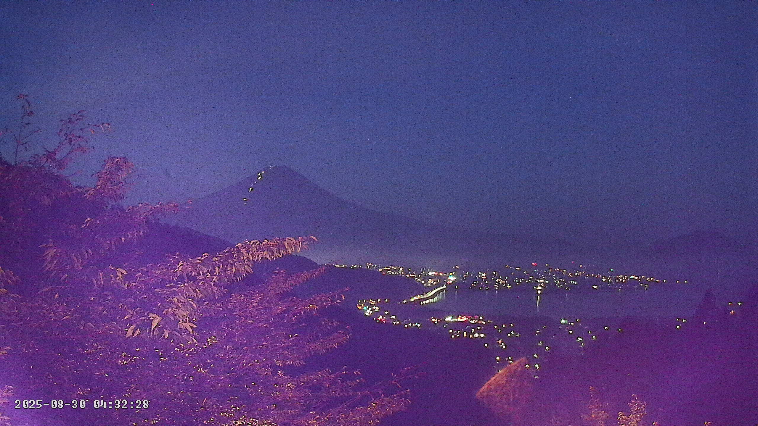富士山ライブカメラ-河口湖母の白滝
