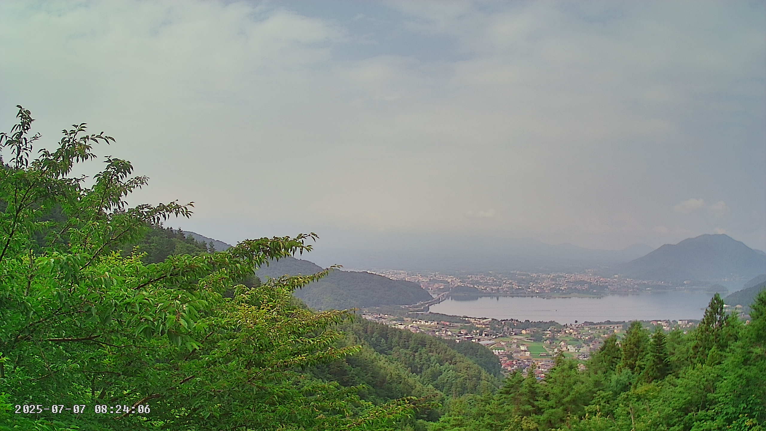 富士山ライブカメラ-河口湖母の白滝