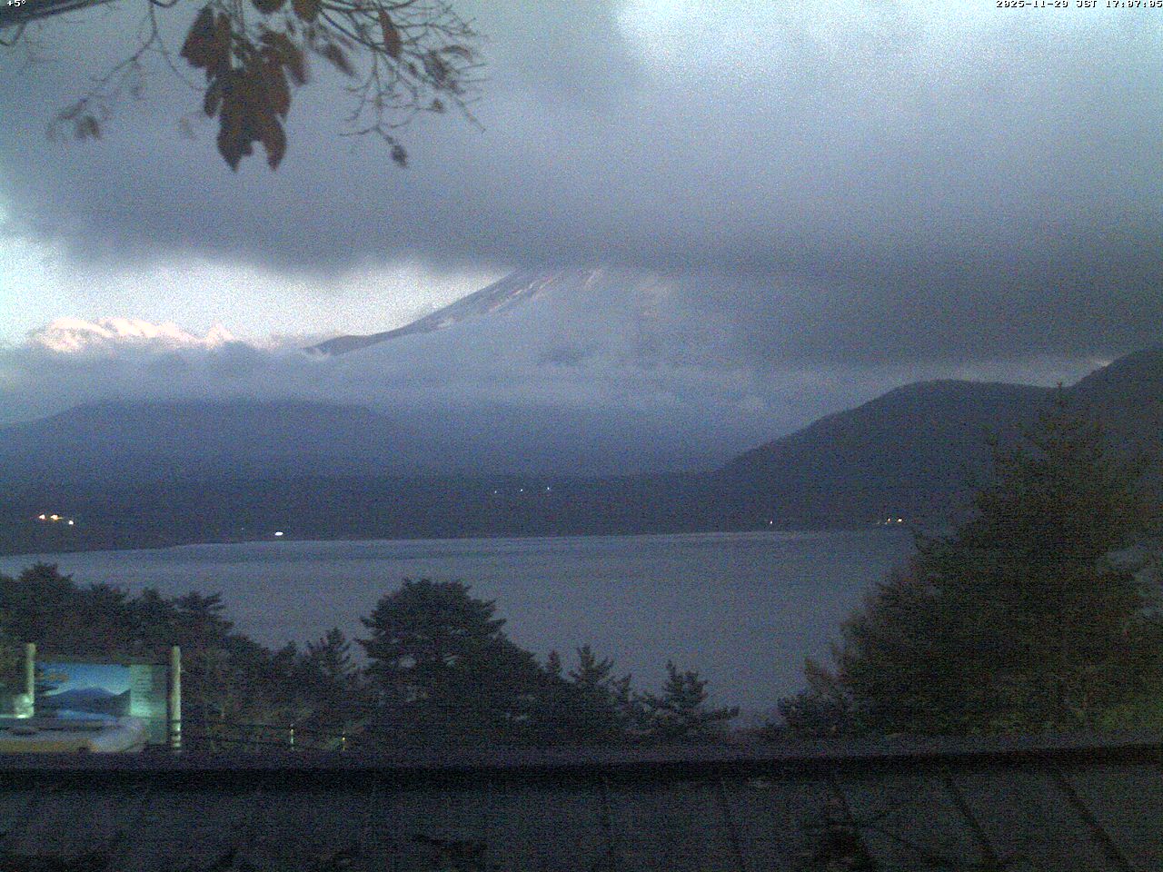 富士山ライブカメラ-本栖湖千円札